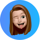 Memoji de Andrea M. Cárceles graphic & motion designer en Scoreapps
